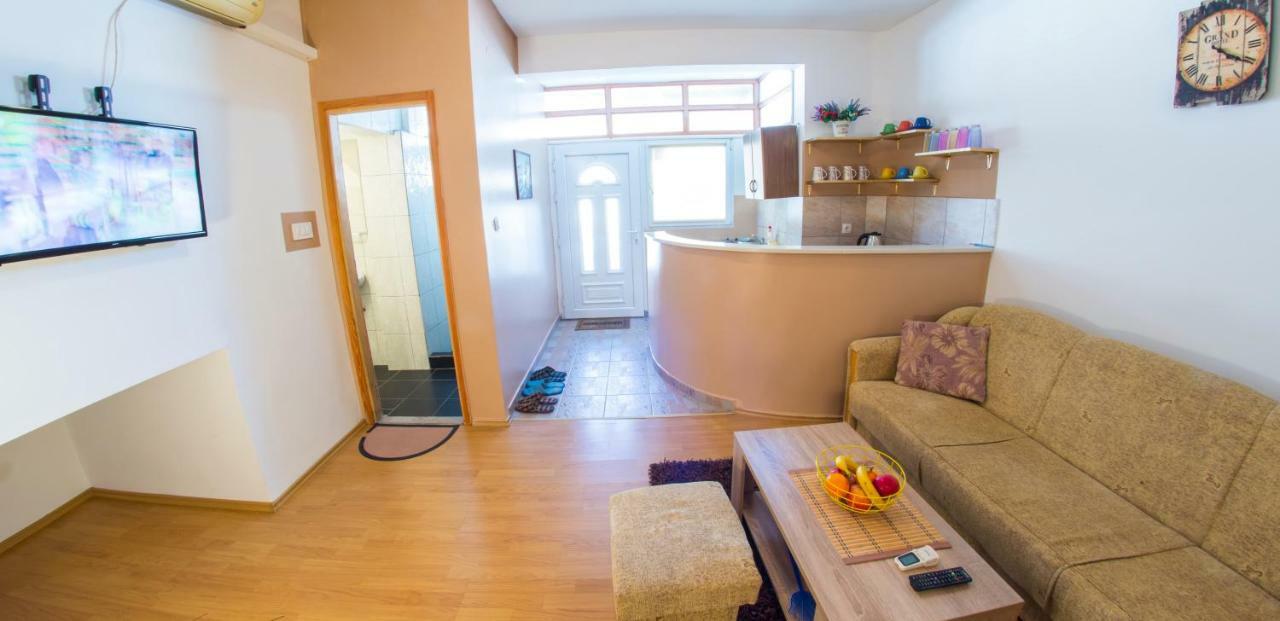 Apartment Elegant Mostar Esterno foto